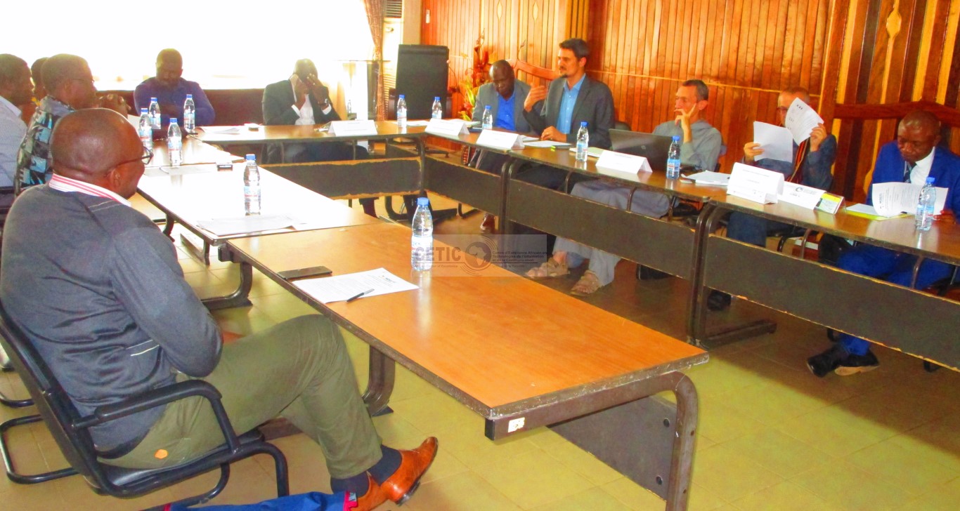 Vidéo Complète ERASMUSDAYS du 12 Octobre 2018 à Yaoundé Atelier de Présentation du Projet ERASMUS+ MOSE FIC (Version à durée longue)